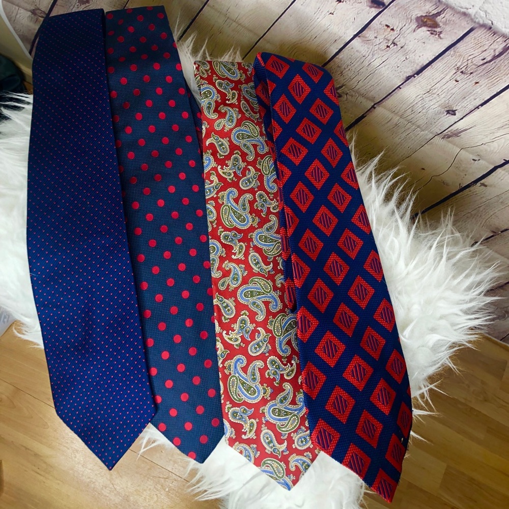 Men’s set of ties